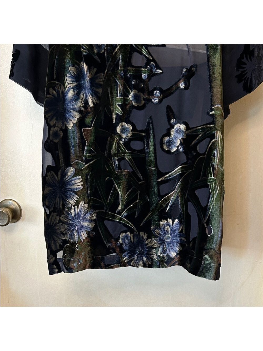 Citron Santa Monica Sheer Burnout Velvet Oversized Black Blouse size S - Picture 7 of 12